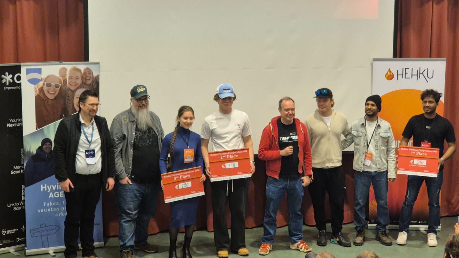 Prize cheque at Salla